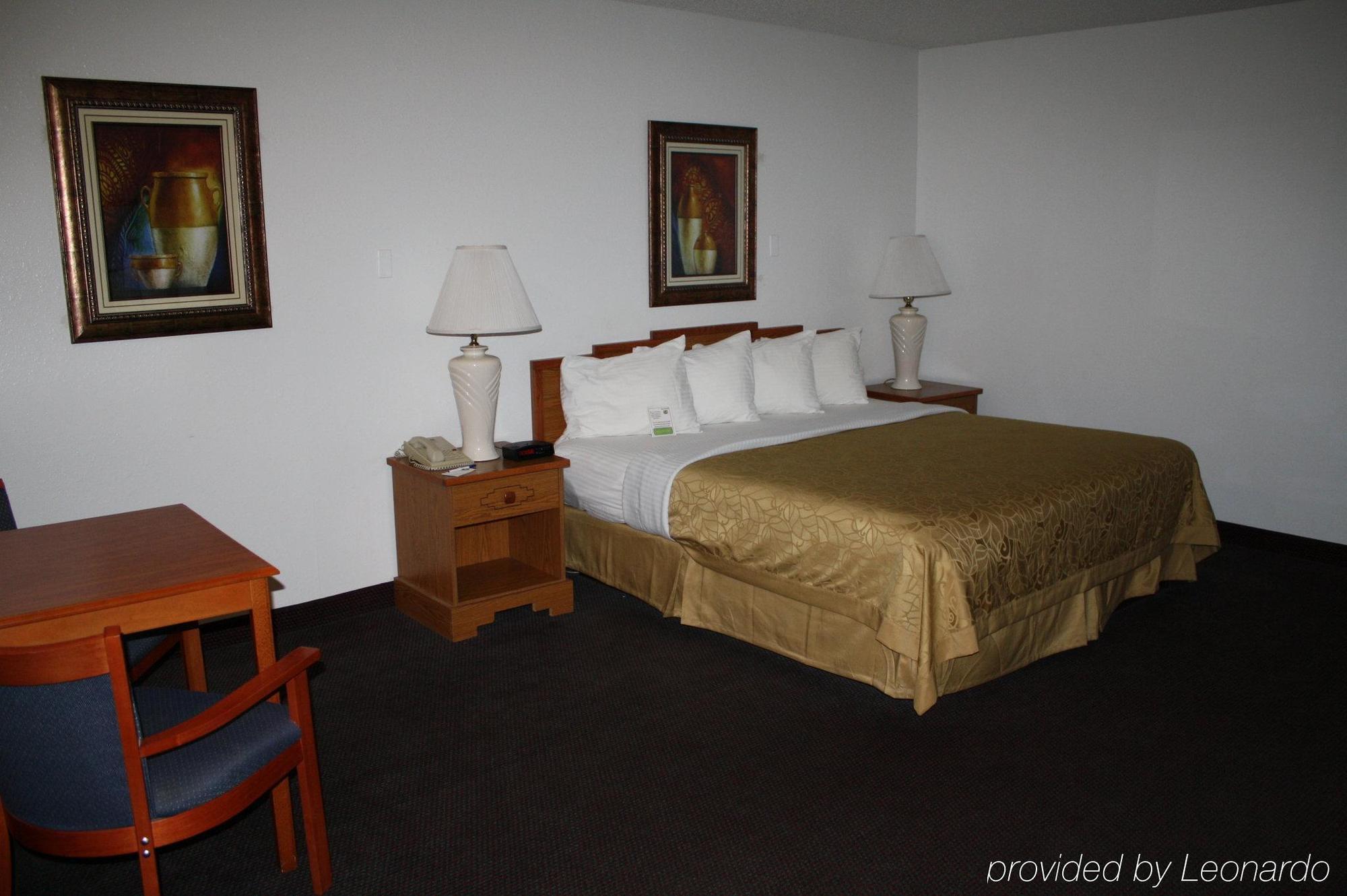 Days Inn & Suites By Wyndham Santa Rosa, Nm Room photo